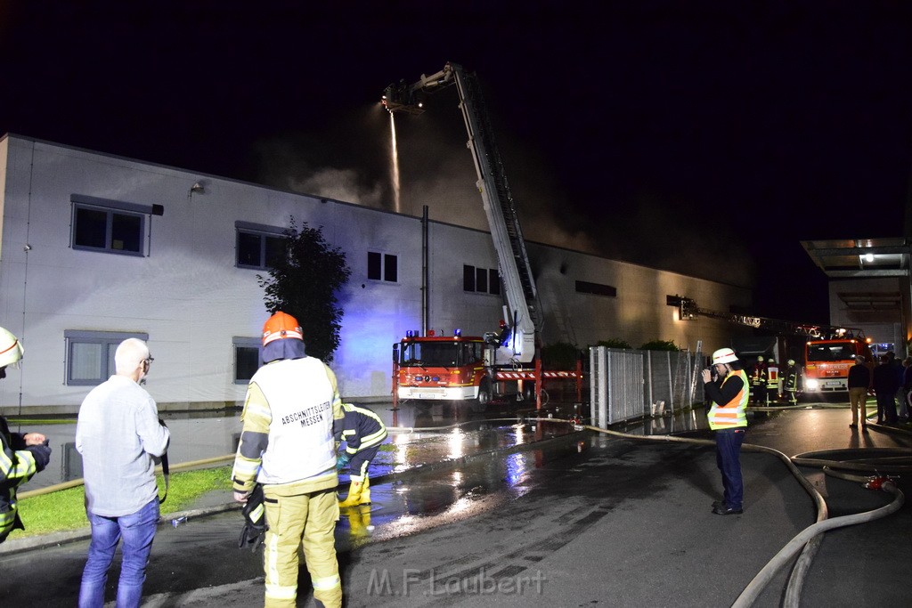 Grossbrand Halle Troisdorf Kriegsdorf Junkersring P713.JPG - Miklos Laubert